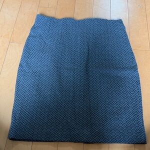 LOFT Grey Geometric Pencil Skirt